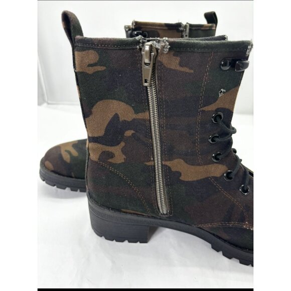 Madden Girl womens size 8 combat camoflage boot - Picture 16 of 16